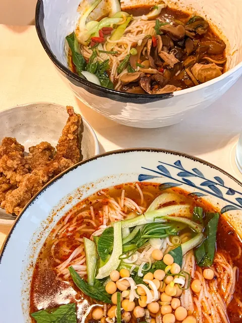 Cologne Food Exploration, Highly Recommend the Delicious Crispy Fried 