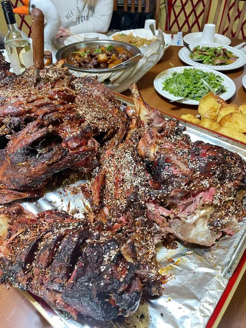 Roasted Whole Lamb in the NY Area