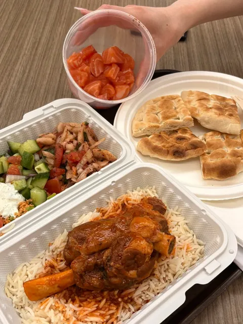 Calgary Farmers' Market: Mind-Blowing Lamb Leg Rice! 🐑✨