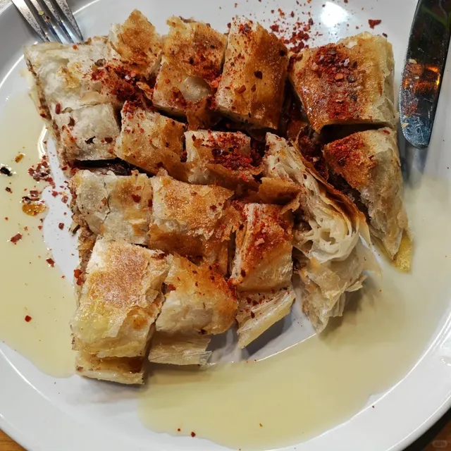 🇩🇪 Berlin Delicious & Affordable Eats Guide (Under 15€!)