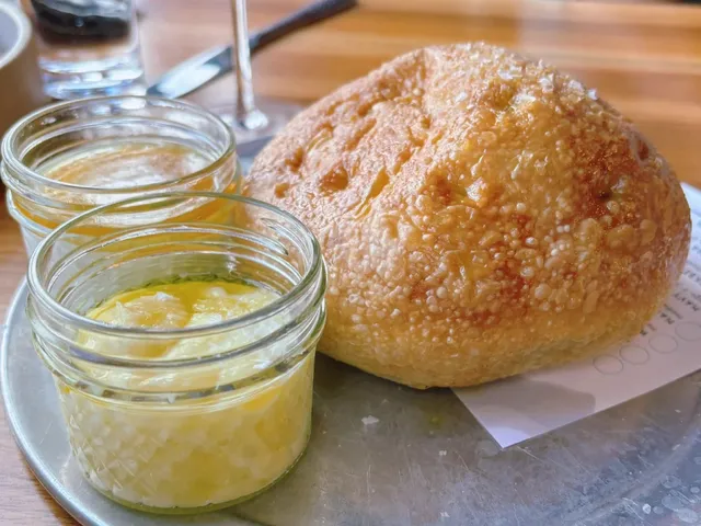 ATL Midtown Italian Gem: Fresh Oysters & Wood-Fired Flavors 🦪✨