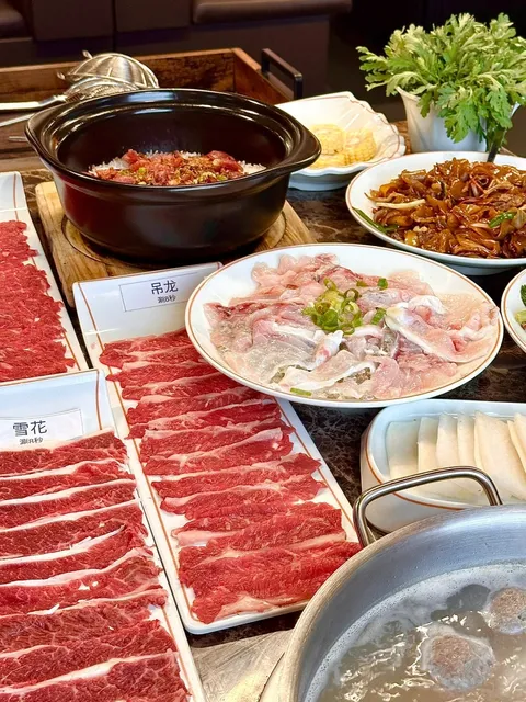 Best fresh beef  hotpot in New York--Chao Niu Hotpot 