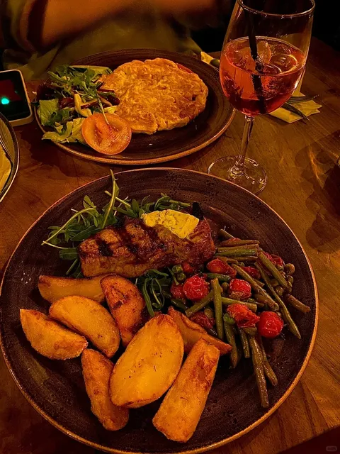 Berlin Foodie Faves | Absolutely Love This Place