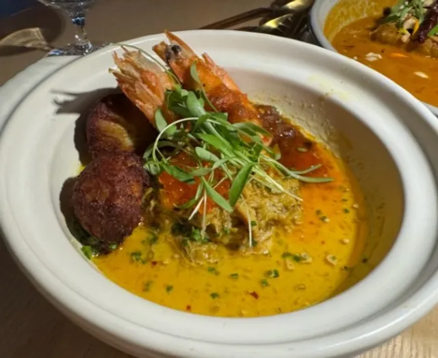 🪴 Khâluna - Minneapolis' Hidden Gem of Authentic Flavors! 🌟