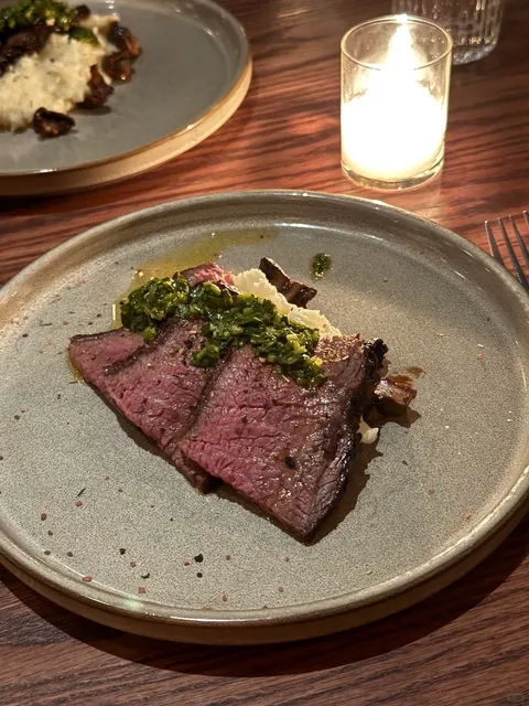 This Chicago Restaurant is So Perfect for Dates! 🤭