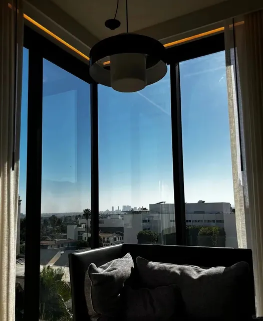 This West Hollywood hotel is affordable and amazing!