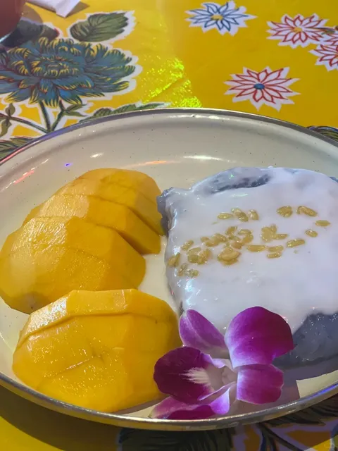 Chicago | Our Go-To Restaurant #2: Tuk Tuk 🇹🇭🍽️