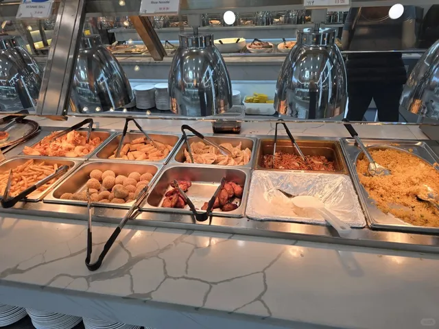 Hidden Gem Buffet in City of Industry! Hot Pot + Sushi + Seafood Feast