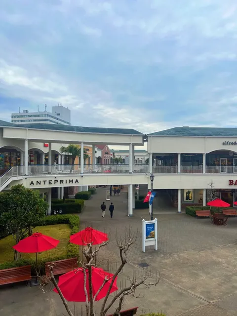 Osaka Outlets 🌸🌺🌿🍃