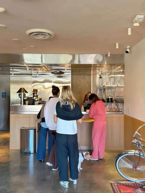 Unique Sand-Brewed Middle Eastern Coffee Opens in Silver Lake ☕️🌵