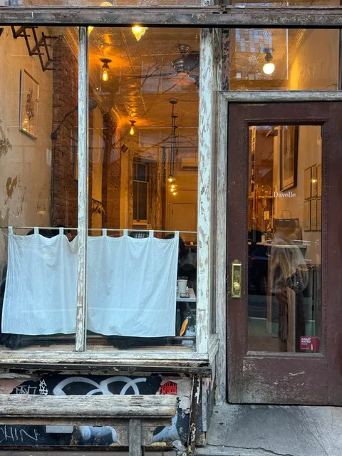 New York Davelle 🌟