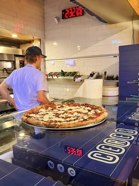 Missed Three Times Before I Got a Slice! (2)🍕