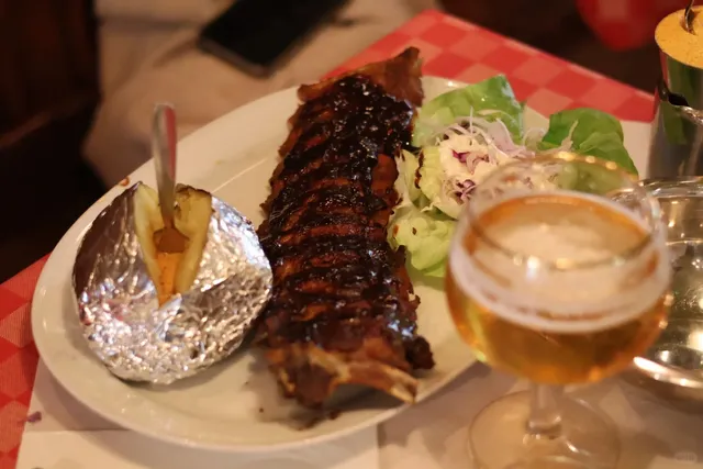 Bruges Cuisine: Meat Lovers’ Paradise!