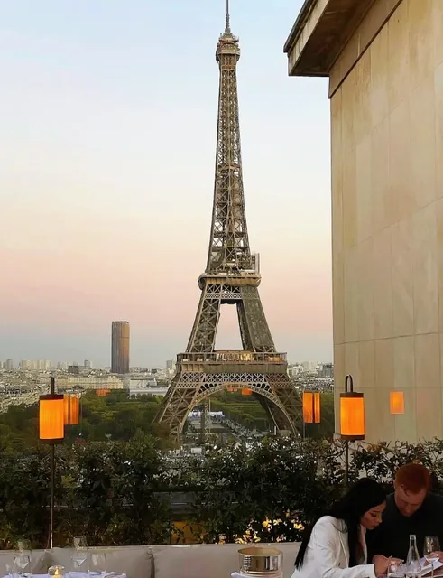 Paris Travel 🍴 6 Restaurants with Stunning Eiffel Tower Views!