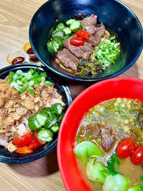 🥢 LA Food Court Gem | Can’t Get Enough of Their Noodles! 💥