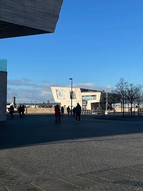 🇬🇧 Falling in Love with Liverpool | More Than Just Football! ⚽🎸