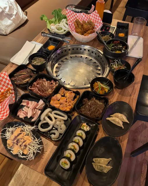 🔥 Montreal | Gather Your Squad for Mon Ami Korean BBQ!