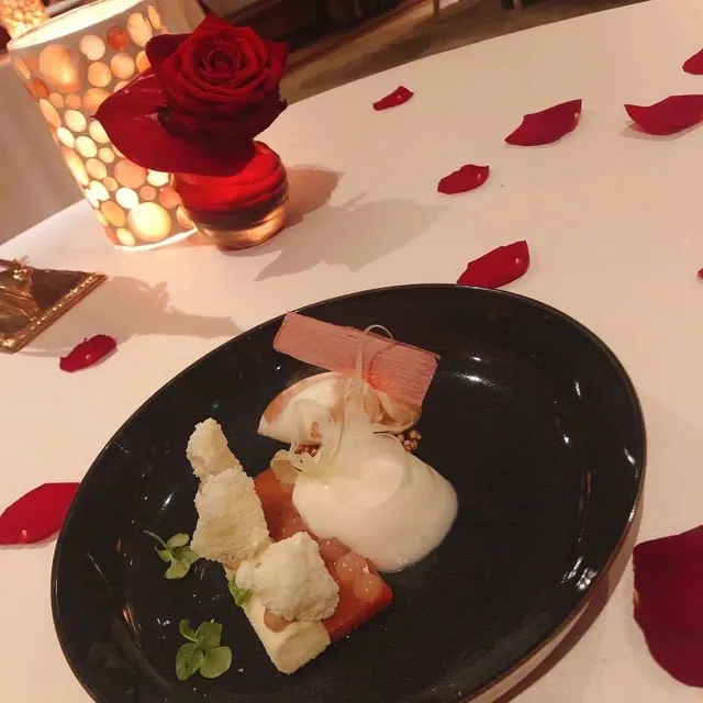 Berlin Food Review  – Michelin 2-Star 🌟🌟 Lorenz Adlon Esszimme