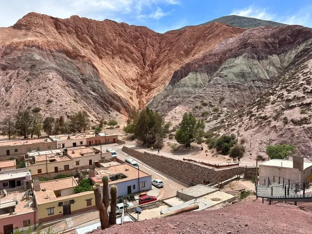 🇦🇷 Jujuy Guide: 14-Color Mountain, Salt Flats & Inca Ruins