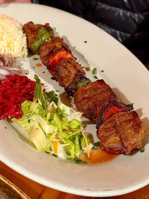 Burlington｜Nothing Beats a Big Meat Feast After Skiing