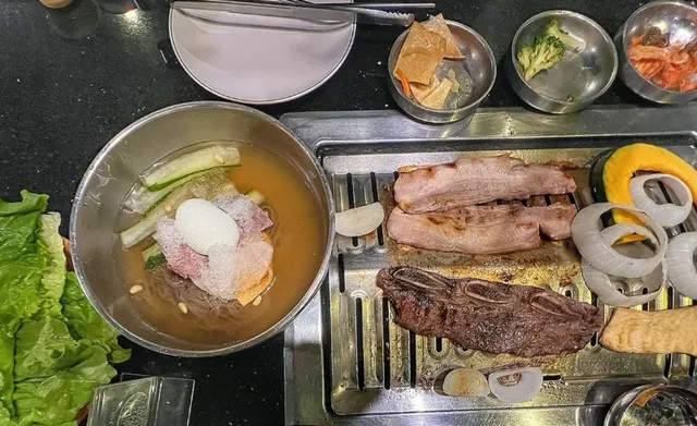 Hoban Korean BBQ –Uptown's Lively Destination for Interactive Grilling