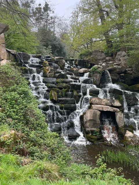 🇬🇧 Virginia Water Day Trip | London's Best Kept Secret! 🌿💦