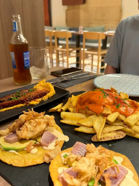 Barcelona's Saona offers incredible creative dishes! 👨‍🍳👩‍🍳