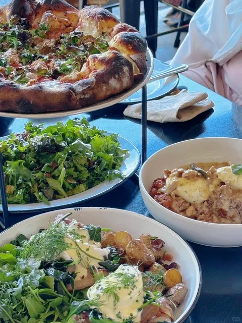 No Way... Seattle Has Such a Trendy Brunch Spot?! 🍳