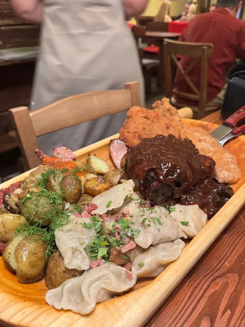 🍻 Brovaria | Poznań's Temple of Craft Beer & Gastronomy