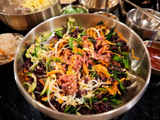 A Bowl of Shining Beef Tartare Bibimbap! ✨🍚 Daeho Vegas