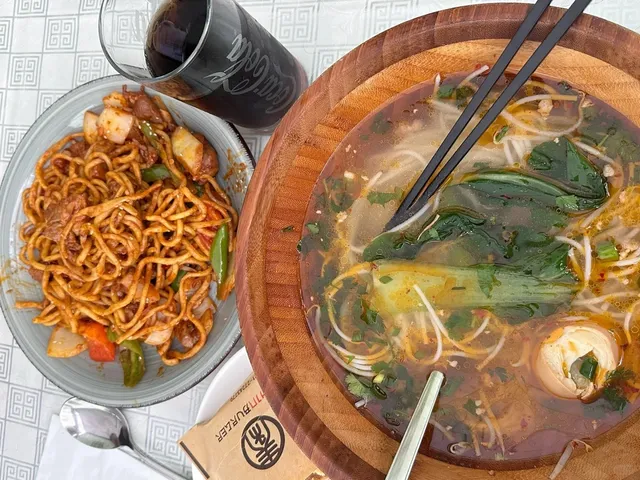 🇩🇪 Cologne Cathedral & Chinese Food Guide ⛪️✨