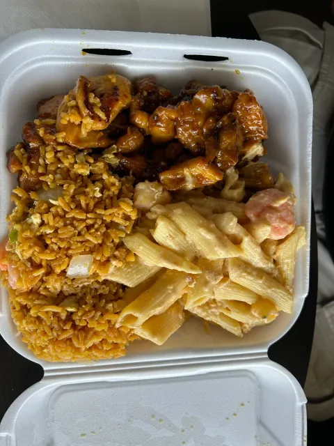 Great Food, Service & Portions! 🍛👏🥡