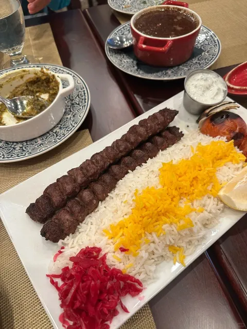 Middle Eastern Cuisine | Dig Into That Raw Scallion Starter 🥬