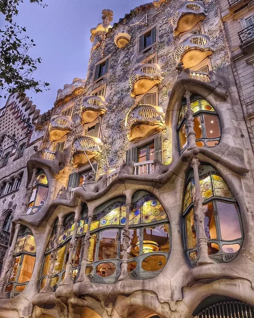 Spain, Barcelona, Casa Batlló 🏰🌊📸（1）