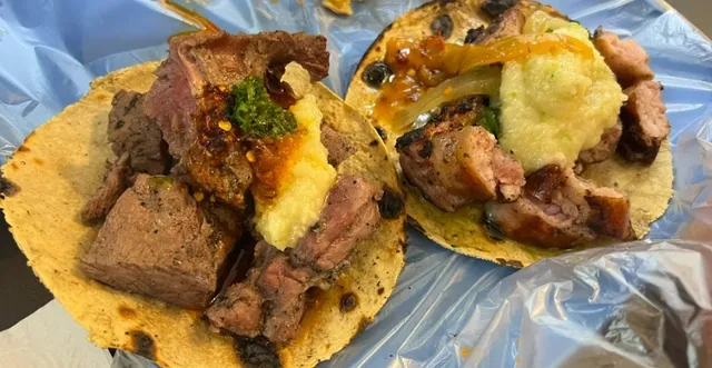 The Best Tacos of My Life in Cancún 🌮