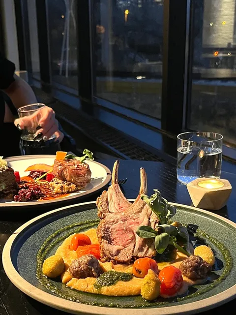 Edmonton | 🍽 The Butternut Tree