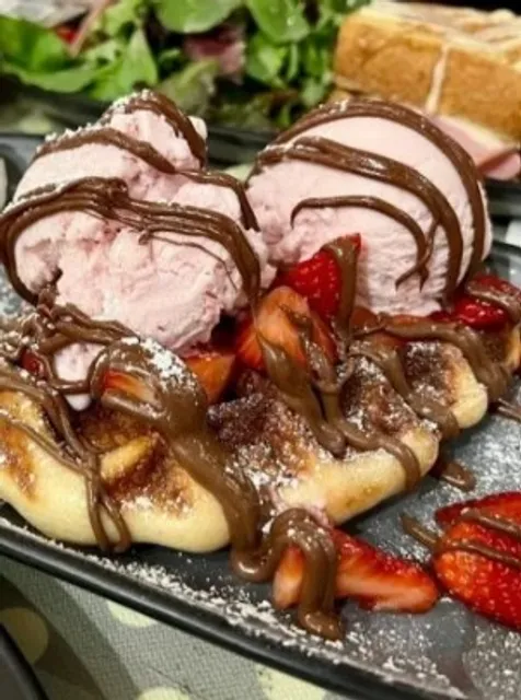 🎨 Geppetto Cafe | A Whimsical & Artistic Coffee Haven