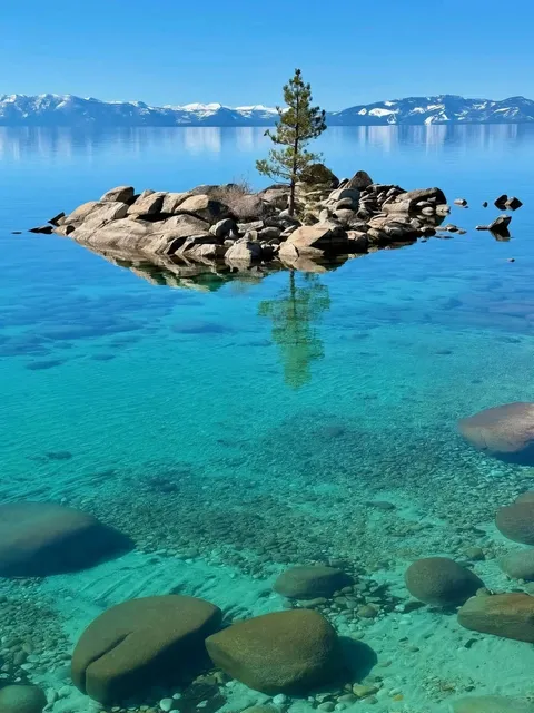 The west shore of Lake Tahoe amazed me! A highlight of my life experie