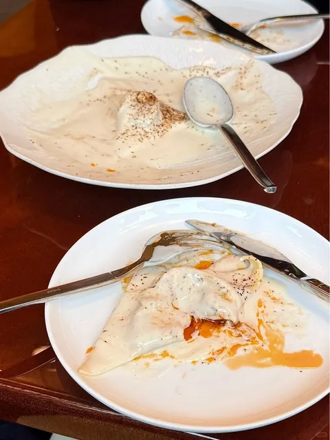 Eating My Way Through New York's Italian Eateries(2)