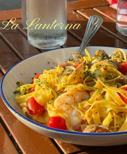 Detroit Exploring · La Lanterna