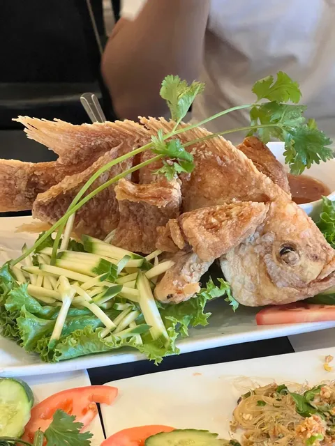 🌟 Irvine’s ABSOLUTELY DELICIOUS Seafood Restaurant! 🦞🔥