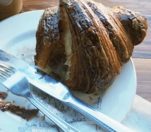 🥐 Le Café Gourmet | Savannah's Hidden Pastry Sanctuary ✨