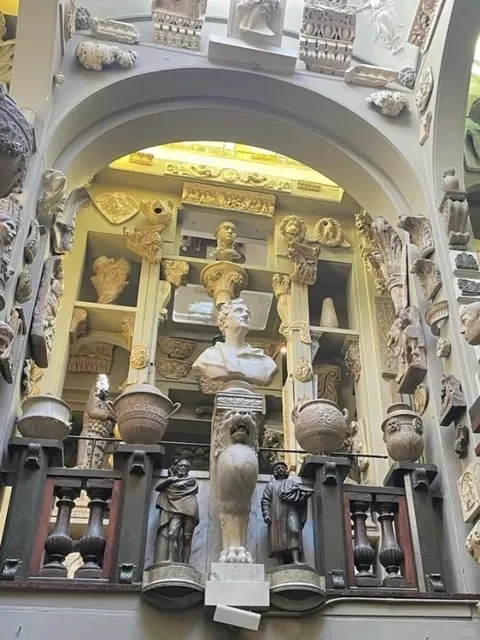 🇬🇧 This FREE Museum in London is Absolutely Unmissable!! 🎉