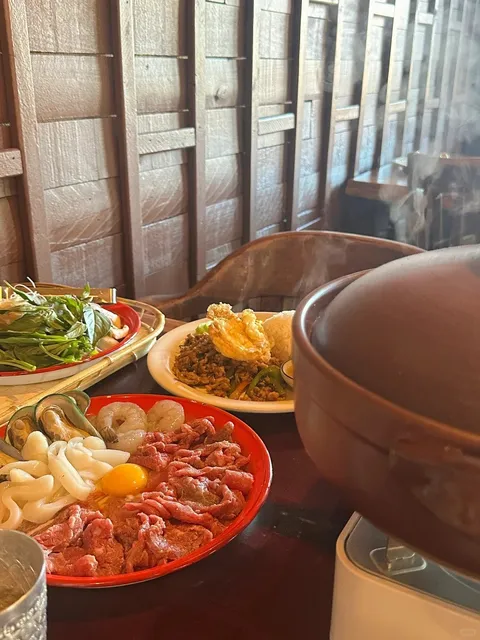 New 5-Star Thai Spot | Seattle Food Adventure