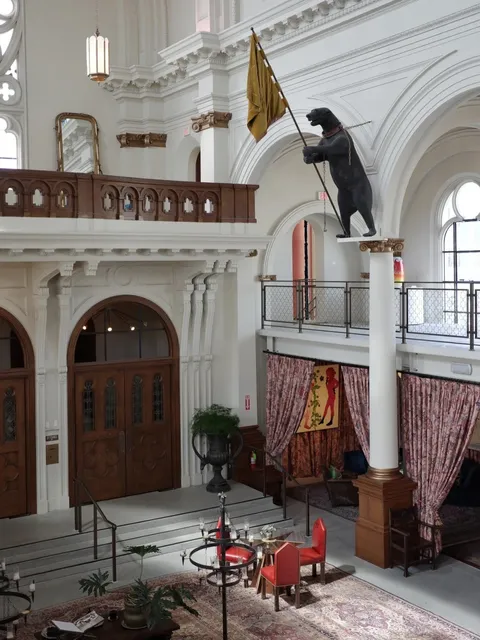 San Francisco Fun | Hidden Art Museum in a Historic Church