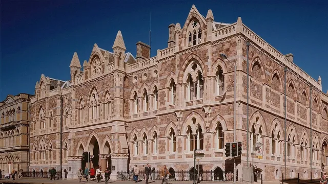 Exeter Travel Guide | Top Recommendations