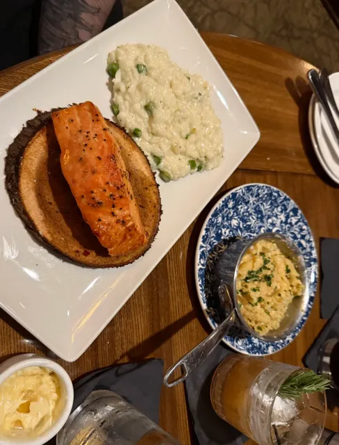 St. Louis Seafood Grill Review