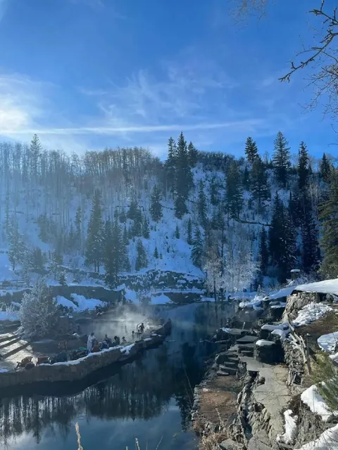 Colorado Hot Springs Guide 🧖‍♀️❄️