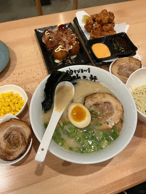 Baltimore | Food & Travel Plog | Must-Try Eats in "Bal Village" 🍽️🌆