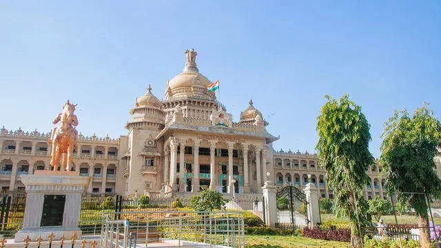  Bangalore: India's Garden City & Tech Capital